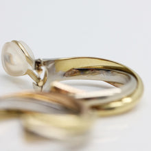 Lade das Bild in den Galerie-Viewer, Cartier Trinity Ohrclips 18KT Gold mit Cartier Box & Papiere