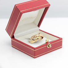 Lade das Bild in den Galerie-Viewer, Cartier Trinity Tricolour 18KT Gold mit Cartier Box in Gr. 50