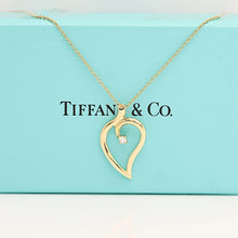 Lade das Bild in den Galerie-Viewer, Tiffany & Co. "offenes Blatt " Halskette mit Diamant in 18KT Gold