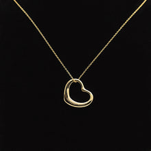 Lade das Bild in den Galerie-Viewer, Tiffany & Co Halskette Elsa Peretti mit großen offenem Herz in 18KT Gold mit Box