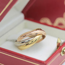 Lade das Bild in den Galerie-Viewer, Les must de Cartier Trinity Tricolour 18KT Gold mit Box & Papiere in Gr. 53