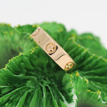 Lade das Bild in den Galerie-Viewer, Cartier Love Ring in 18KT Rosegold mit Cartier Box in Gr. 61