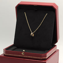 Lade das Bild in den Galerie-Viewer, Cartier Trinity Halskette in 18KT Gold mit Box