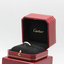 Lade das Bild in den Galerie-Viewer, Cartier Love Ring in 18KT Weißgold mit Cartier Box in Gr. 51