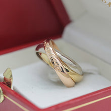 Lade das Bild in den Galerie-Viewer, Les must de Cartier Trinity Tricolour 18KT Gold mit Box & Papiere in Gr. 51
