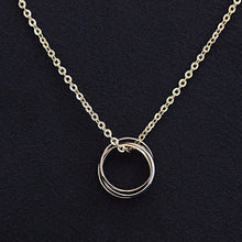 Lade das Bild in den Galerie-Viewer, Cartier Baby Trinity Halskette in 18KT Gold Box