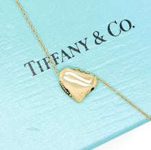 Lade das Bild in den Galerie-Viewer, Tiffany & Co. Full Heart Anhänger in 18KT Gold mit Box
