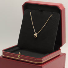 Lade das Bild in den Galerie-Viewer, Cartier Trinity Halskette in 18KT Gold Box