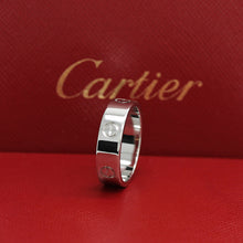 Lade das Bild in den Galerie-Viewer, Cartier Love Ring in 18KT Weißgold mit Cartier Box in Gr. 50