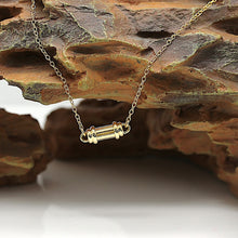 Lade das Bild in den Galerie-Viewer, Tiffany & Co. Halskette mit Zylinder Anhänger in 18KT Gold