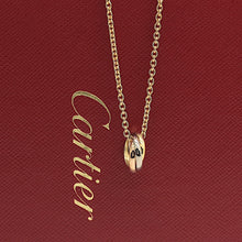 Lade das Bild in den Galerie-Viewer, Cartier Trinity Halskette in 18KT Gold mit Box