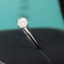 Lade das Bild in den Galerie-Viewer, Tiffany & Co. Verlobungsring Platin 950-Gr.52 - Box & Zertifikat 0.34 ct - VS1