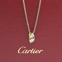 Lade das Bild in den Galerie-Viewer, Cartier Trinity Halskette in 18KT Gold mit Box