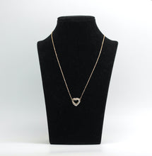 Lade das Bild in den Galerie-Viewer, Cartier Trinity Herz Halskette mit Diamanten in 18KT Rosegold mit Cartier Box