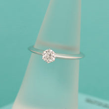 Lade das Bild in den Galerie-Viewer, Tiffany & Co. Verlobungsring Platin 950-Gr.49 - Box & Zertifikat 0.28 ct - VVS1