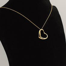 Lade das Bild in den Galerie-Viewer, Tiffany & Co Halskette Elsa Peretti mit großen offenem Herz in 18KT Gold mit Box