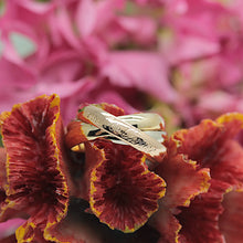 Lade das Bild in den Galerie-Viewer, Les must de Cartier Trinity Tricolour 18KT Gold mit Cartier Box in Gr. 51