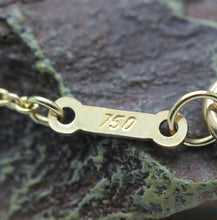 Lade das Bild in den Galerie-Viewer, Tiffany & Co Halskette Elsa Peretti mit offenem Herz in 18KT Gold mit Box