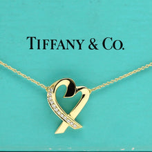 Lade das Bild in den Galerie-Viewer, Tiffany & Co. "Paloma Picasso " Loving Heart Diamond in 18KT Gold