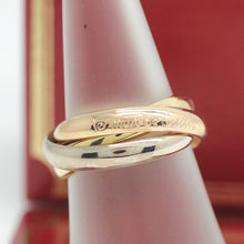 Lade das Bild in den Galerie-Viewer, Les must de Cartier Trinity Tricolour 18KT Gold mit Box & Papiere in Gr. 53