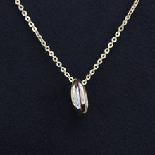 Lade das Bild in den Galerie-Viewer, Cartier Baby Trinity Halskette in 18KT Gold Box