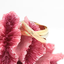 Lade das Bild in den Galerie-Viewer, Cartier Trinity Tricolour 18KT Gold mit Cartier Box in Gr. 54