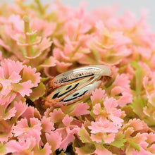 Lade das Bild in den Galerie-Viewer, Les must de Cartier Trinity Tricolour 18KT Gold mit Cartier Box in Gr. 53