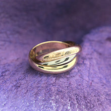 Lade das Bild in den Galerie-Viewer, Les must de Cartier Trinity Tricolour 18KT Gold mit Cartier Box in Gr. 52