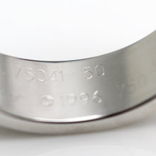 Lade das Bild in den Galerie-Viewer, Cartier Love Ring in 18KT Weißgold mit Cartier Box in Gr. 50