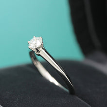 Lade das Bild in den Galerie-Viewer, Tiffany & Co. Verlobungsring Platin 950-Gr.50 - Box & Zertifikat 0.26 ct - VS1