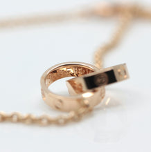 Lade das Bild in den Galerie-Viewer, Cartier Love Halskette in 18KT Rosegold mit Cartier Box
