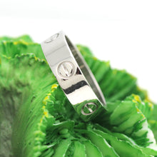 Lade das Bild in den Galerie-Viewer, Cartier Love Ring in 18KT Weißgold mit Cartier Box in Gr. 61