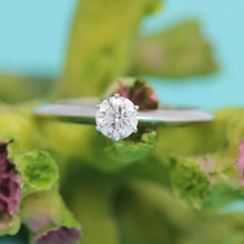 Lade das Bild in den Galerie-Viewer, Tiffany & Co. Verlobungsring Platin 950-Gr.49 - Box & Zertifikat 0.28 ct - VVS1