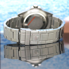 Lade das Bild in den Galerie-Viewer, Rolex Sea Dweller Stahl Ref: 16600T
