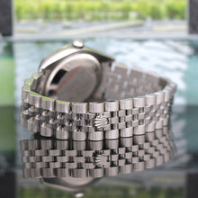 Lade das Bild in den Galerie-Viewer, Rolex Datejust Medium Stahl/Weißgold Ref : 178274 mit Rolex Box &amp; Papiere

