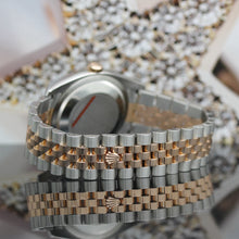 Lade das Bild in den Galerie-Viewer, Rolex Datejust Stahl/Rosegold Ref : 116231 mit Rolex Box &amp; Papiere von 2009
