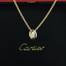 Lade das Bild in den Galerie-Viewer, Cartier Trinity Halskette in 18KT Gold Box
