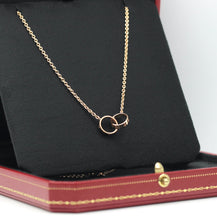 Lade das Bild in den Galerie-Viewer, Cartier Love Halskette in 18KT Rosegold mit Cartier Box
