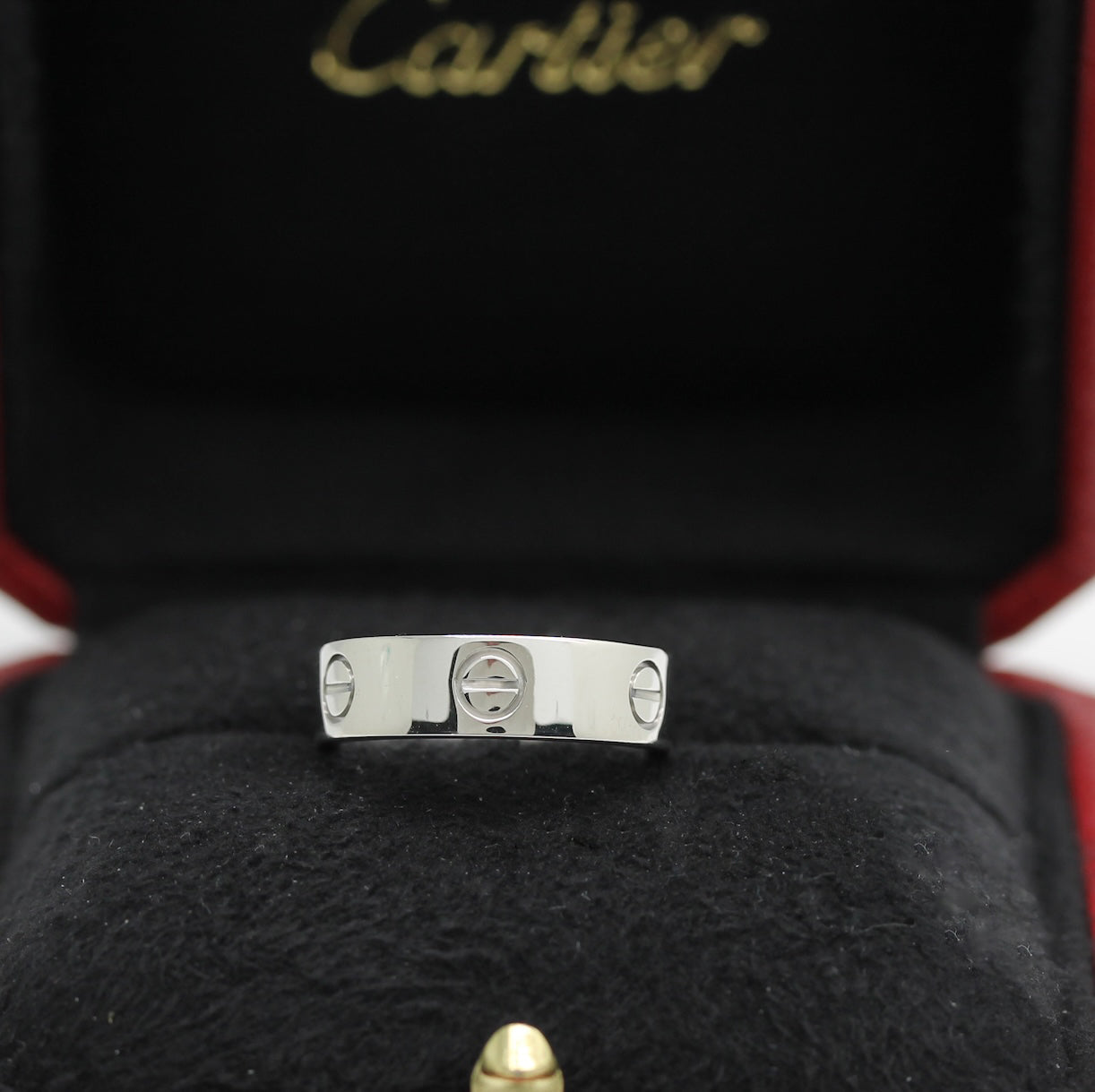 Cartier Love Ring in 18KT Weißgold mit Cartier Box in Gr. 57
