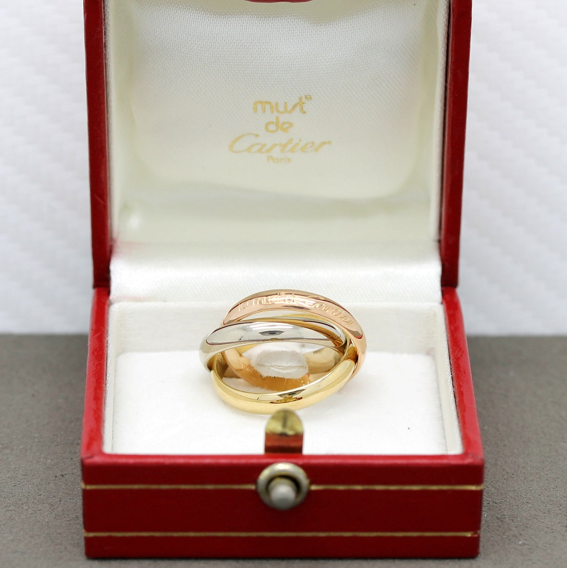 Les must de Cartier Trinity Tricolour 18KT Gold mit Cartier Box in Gr. 51