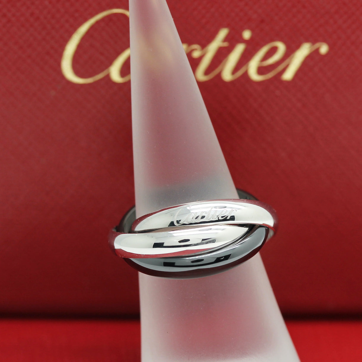 Cartier Trinity 18KT Weißgold mit Keramik und Cartier Box in Gr. 54