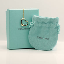 Lade das Bild in den Galerie-Viewer, Tiffany &amp; Co Halskette Elsa Peretti mit großen offenem Herz in 18KT Gold mit Box
