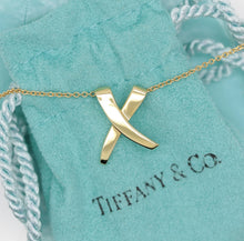 Lade das Bild in den Galerie-Viewer, Tiffany &amp; Co. Paloma Picasso " Grafitti X " Halskette mit Anhänger in 18KT Gold

