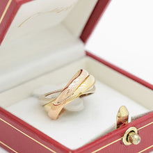 Lade das Bild in den Galerie-Viewer, Les must de Cartier Trinity Tricolour 18KT Gold mit Cartier Box in Gr. 51
