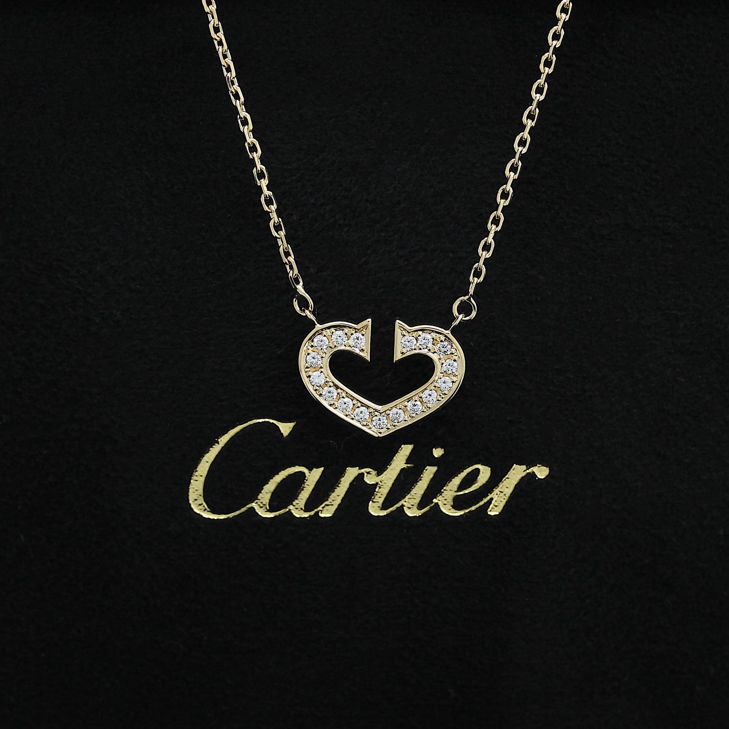 Cartier C Heart Halskette in 18KT Gold mit Diamanten