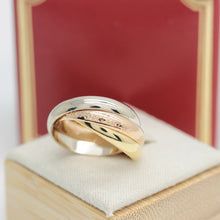 Lade das Bild in den Galerie-Viewer, Les must de Cartier Trinity Tricolour 18KT Gold mit Cartier Box in Gr. 53
