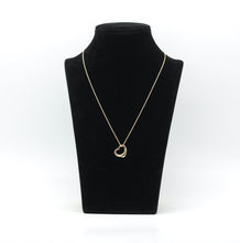 Lade das Bild in den Galerie-Viewer, Tiffany &amp; Co Halskette Elsa Peretti mit offenem Herz in 18KT Gold mit Box
