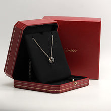 Lade das Bild in den Galerie-Viewer, Cartier Trinity Halskette in 18KT Gold Box
