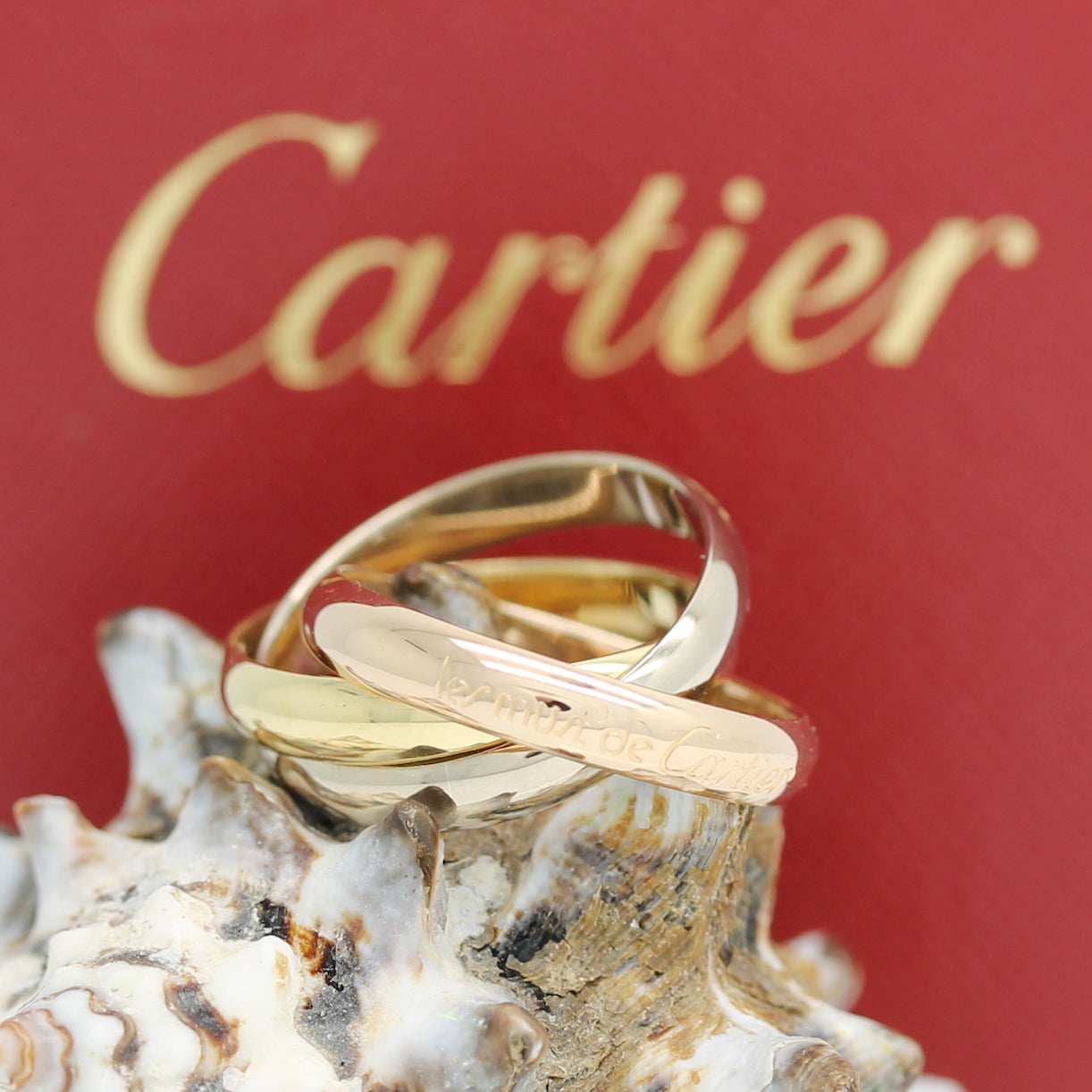 Les must de Cartier Trinity Tricolour 18KT Gold mit Cartier Box in Gr. 49