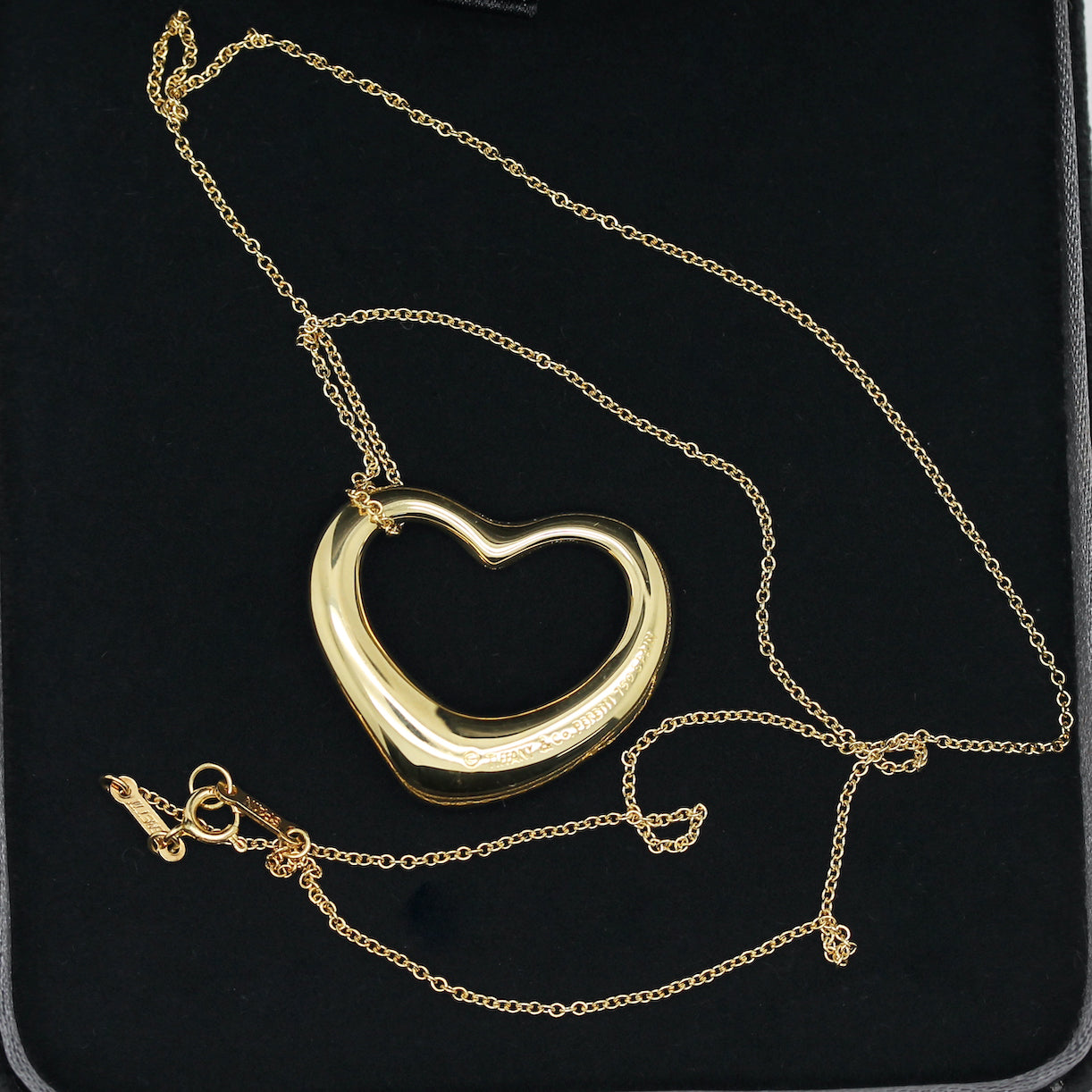 Tiffany & Co Halskette Elsa Peretti mit großen offenem Herz in 18KT Gold mit Box